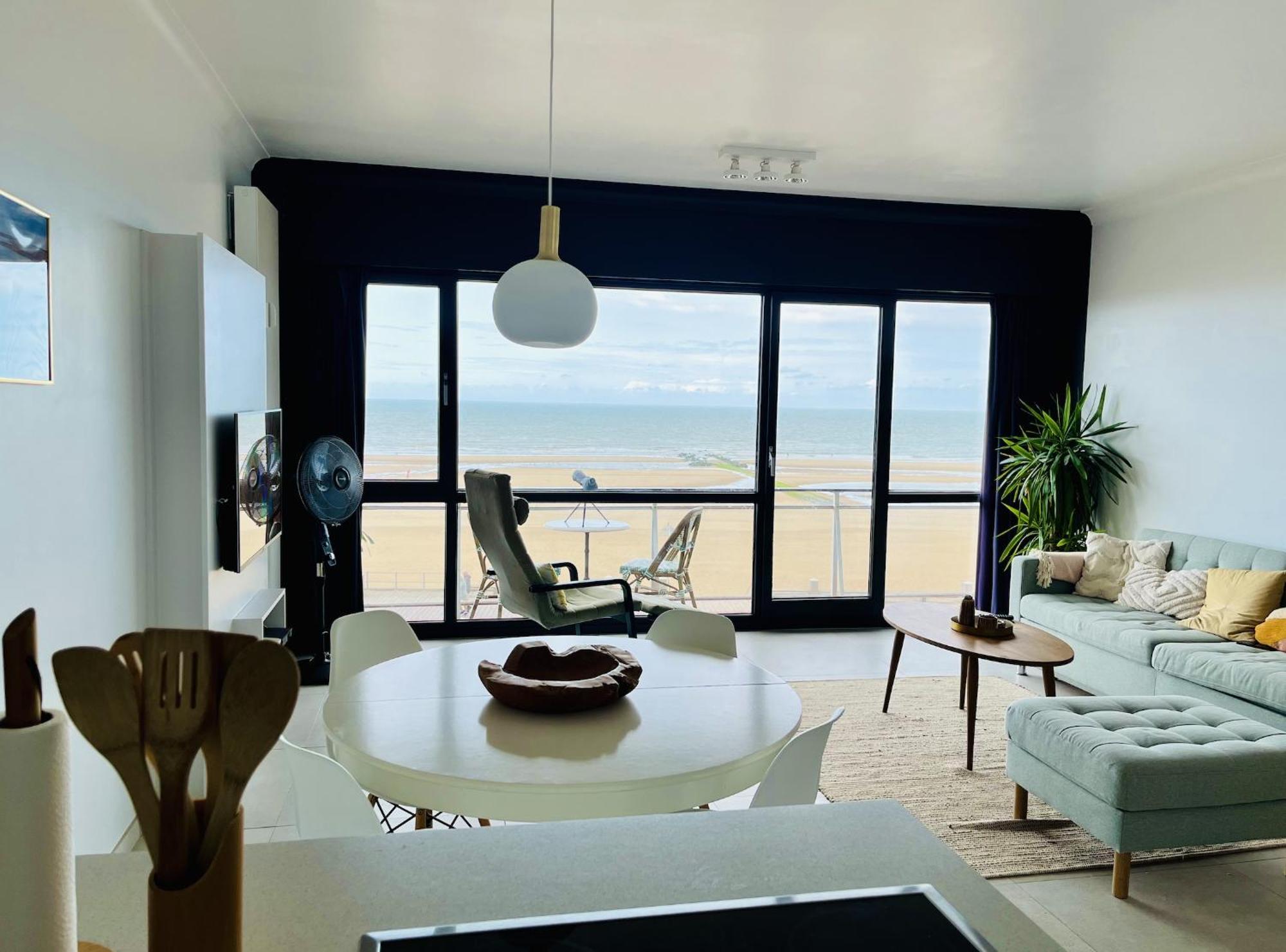 Panoramic Seaview Apartment With Free Private Garage Ostende Exterior foto